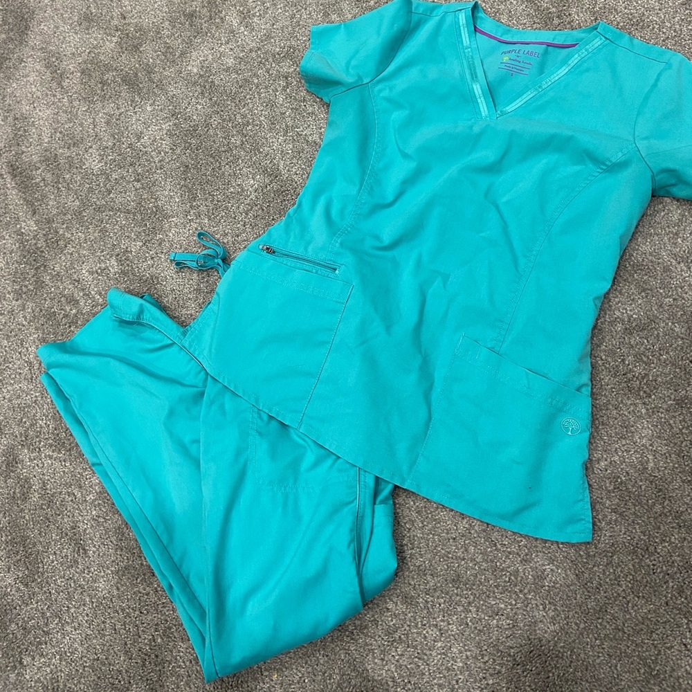 Small Healing Hands Scrubs